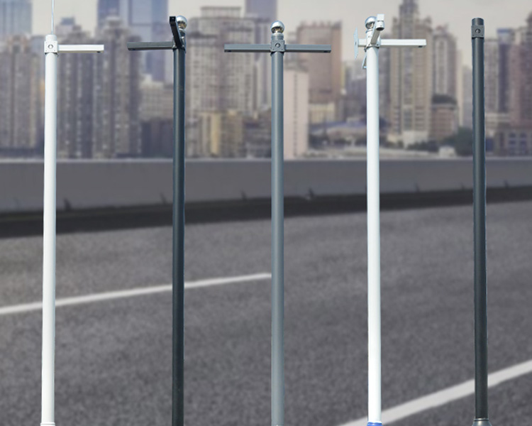 鑫雨杭電器設(shè)備公司：太原監(jiān)控立桿的制作要求是什么？