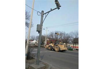 山西監(jiān)控桿定制廠家哪家好？鑫雨杭電器